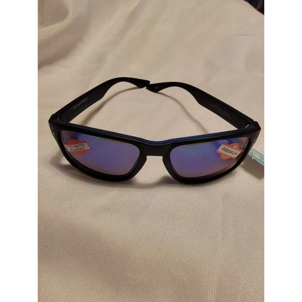 Piranha Premium Sunglasses Black Frames Green Lenses Style # 60140